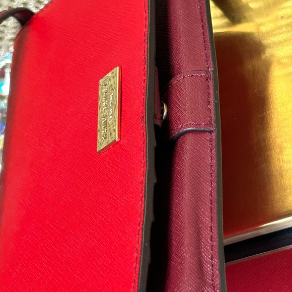 Henri Bendel Red Saffiano Leather Crossbody Bag Approx. 7 x 4 - Picture 10 of 17